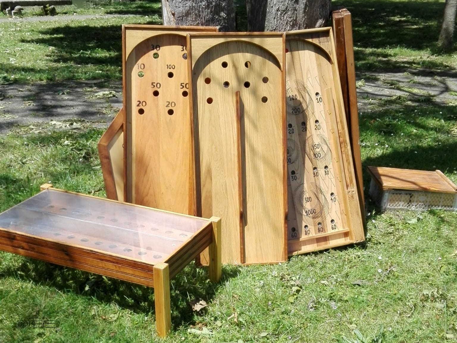 Quelques jeux en bois disponible pour la location pour votre brunch.